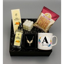 As Gift Kişiye Özel Beyaz Kupa &  Altın Kaplama Mikail Melek Kolye &  Bubble Mum & Rebul Kolonya & Colombian Filtre Kahve Hediye Seti