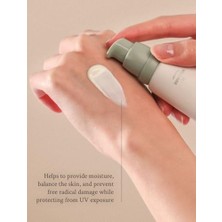 Village 11 Factory Daily Mild Sun Fluid SPF50+ Pa++++ 50ML - Hafif Dokulu Günlük Uv & Mavi Işık Yüksek Korumalı Vegan Adenozin Güneş Kremi