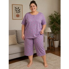Balis Pijama Kadın Büyük Beden Çiçek Desenli Benekli Pijama Takımı Kısa Kollu Kapri Alt Üst Set Düğme Detaylı Pamuklu Battal Beden Rahat Kalıp Şık Ev Giyimi Uyku Seti
