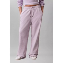 Calvin Klein Kadın Rahat Kalıp Beli Lastikli Ck Logo Detaylı Havlu Kumaş Geniş Paça Lila Eşofman Altı LV047F206G-3OQ