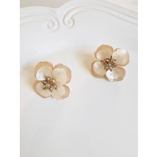 Devi Fashion Doğal Sedef  Çiçek Küpe