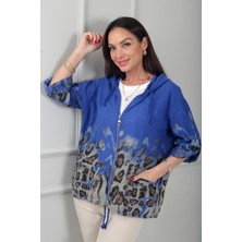 By Saygı Kadın Kapüşonlu Düğmeli Uzun Kollu Cepli Leopar Desen Italyan Cotton Ceket
