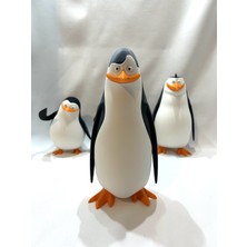 Demirhan3D 🐧🧠 Madagascar Kowalski Figürü – 16 cm Pla Doğa Dostu Koleksiyon Oyuncağı | Zeki & Komik Tasarım