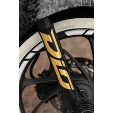 Banxtre Honda Dio Için Maşalar ve Drenajlara Uyumlu Dio Yazı Sticker Etiket (2 ADET)(20CMX3.5CM)