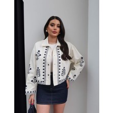 Qimya Butik Levure Kadın Etnik ve Çiçek Nakışlı Çıtçıtlı Bol Kalıp Gabardin Ceket