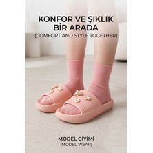 Liarca Peri Masalı Serisi - Pudra Pembe Figürlü Kız Çocuk Terlik : Işıltılı Kelebek ve Çiçek Detaylı, Ultra Hafif, Anatomik ve Kaymaz Tabanlı Yazlık Çocuk Açık Terlik