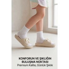 Liarca Peri Masalı Serisi - Krem Figürlü Kız Çocuk Terlik : Işıltılı Kelebek ve Çiçek Detaylı, Ultra Hafif, Anatomik ve Kaymaz Tabanlı Yazlık Çocuk Açık Terlik