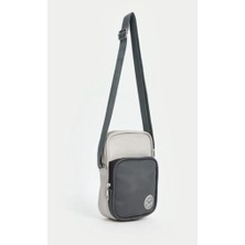 Abnturk 2 Gözlü 22X13 cm Ölçülü Deri Görünümlü Gri Ayarlanabilir Askılı Telefon Çantası & Omuz Çantası