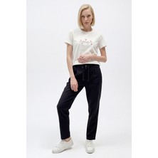 Wrangler Regular Fit Normal Kesim Normal Bel Yumuşak Dokulu Haki Pantolon