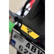 Banxtre Tvs Raider Arka Kuyruk Için Ufak Detay Sticker R Logolu(1 Adet)