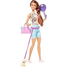 Uravas Store Barbie Bebek ve Aksesuarlar Yavru Köpeği, Spor Kıyafetleri, Patenleri ve Tenis Raketiyle Barbie Beb