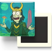 İberk Loki - 9x9 cm Baskılı Kare Buzdolap Magneti (Rozetli)