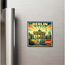 İberk Vintage Berlin Şehri Temalı Buzdolap Magneti – 9x9 cm