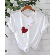 Nigrum Pardus Nıgrum Pardus Yeni Sezon Kırmızı Kalp Yaprakları Baskılı %100 Pamuk Büyük Beden Kadın T-Shirt