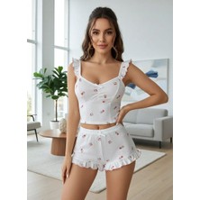 Bemy Store Kadın Gül ve Kiraz Desenli Şortlu Gecelik Takım Şık ve Rahat Tasarım