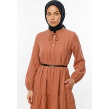 Ang-Scarf 95 x 95 Siyah Renk Viora Desen Ipeksi Jakar Eşarp - Ağırlık Yapmaz - Dört Mevsim Kullanıma Uygun - Kayma Yapmaz