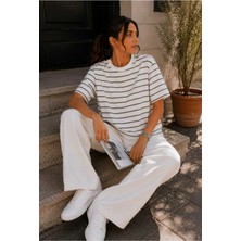 Tenra Kadın Beyaz Çizgili Oversize Kısa Kol Basic Tunik Tişört