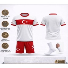 Yenteks Türkiye Milli Takım Özel Tasarım Beyaz-Kırmızı Çocuk Futbol Forması Takımı 4 Lü Set Forma+Şort+Çorap+Bileklik (Kod:01)