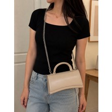 Zincir Detaylı Mini Çanta
