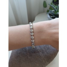 Lavante Butik Zirkon Taşlı Silver Üçgen Kadın Çelik Bileklik