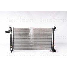 Parcaworld Wısco- Saab 9-5 2.0. 2.3t Ac+ 98> Su Radyatoru Brazıng AT608X359X26 mm 8MK376772401