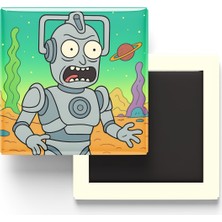 İberk Cyberman - 9x9 cm Baskılı Kare Buzdolap Magneti (Rozetli)