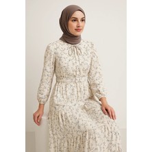 Tomris Butik Küçük Çiçek Desenli ve Şifon Kumaş Tesettür Elbise