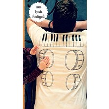 Venüs Dijital Piyano Tasarımlı Babaya Hediye Babalar Günü Hediyesi Sırt Baskılı Tshirt