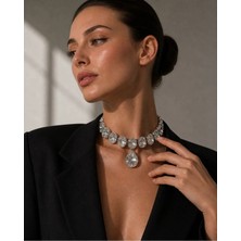 Motix Damla Taş Detaylı Luxury Kristal Choker Kolye