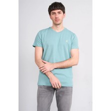 Çetinkaya Chester Polo 4505 V Yaka Slimfit Nakışlı T-Shirt Açık Petrol