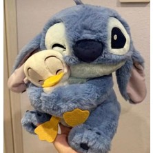 DMR Accessoire Ördeğe Sarılan Sevimli Arkadaş Canlısı Stitch 30 cm Peluş Stitch Duck