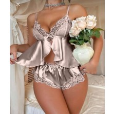 Velvet Rush Dantelli Şortlu Fantazi Takım (Kutulu Gönderim)