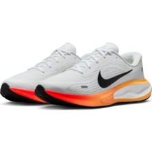 Nike Journey Run 'white Bright Crimson Black' IH7329-101 (Dar Kalıptır 1 Beden Büyük Alınız)