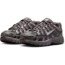 Nike P-6000 HV5064-200 (Dar Kalıp 1 Beden Büyük Alınız)
