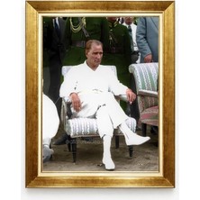 Tablore Atatürk Beyaz Takım Elbiseli Modern Çerçeveli Tablo Karizmatik Atatürk Resmi