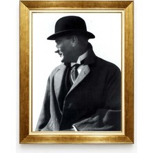Tablore Atatürk Melon Şapkalı Karizmatik Kanvas Tablo - Retro Tasarım Altın Çerçeveli Atatürk Tablosu