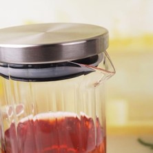 1000ML Metal Kapaklı Borosilikat Cam Yağlık & Sürahi – Şık, Dayanıklı ve Sağlıklı Saklama Çözümü (8cm x 20CM)