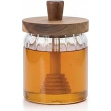 Amberhaus 450 ml Akasya Ahşap Kapaklı ve Kaşıklı Cam Bal Kavanozu - Vakumlu Kahvaltılık Bal, Reçel ve Pekmez Saklama Kabı - Sofralar Için Doğal Cam Sunumluk
