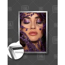 SML Tablo Mor Tonlarında Makyajlı Kadın ve Kuru Lavanta Make Up Güzellik Salonu Dikey Çerçeveli Kanvas Tablo