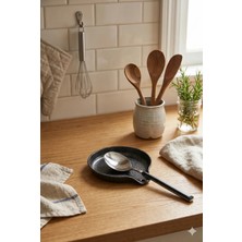 Homerest Siyah Benekli Kepçe Altlığı 12X10 cm - Modern Mutfak Tezgah Üstü Kaşıklık Düzenleyici