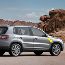 Sağ Ön Çamurluk Dodik Plastik Çıta 5N0854732A Vw Tiguan ile Uyumlu 2008-2011