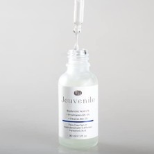 Jeuvenile Hyaluronic Acid Yüzde Iki ve Provitamin B5 Yüzde 3 ve Vitamin B3 Yüzde Üç Yoğun Nemlendirici Serum 30ML