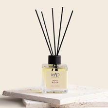 Mad Mona Rosa Ortam Kokusu– Elma, Gül ve Paçuli ile Canlandırıcı ve Romantik Bir Atmosfer-Bambu Çubuklu 120 ml
