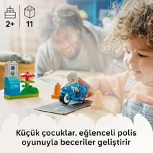 Kasabası Mavi Motosikleti 10471-2 Yaş ve Üzeri Çocuklar Için Memur Figürü, Koniler ve Trafik Işıkları Içeren Eğitici Oyuncak Yapım Seti, Çocuklar Için Hediye Fikri (11 Parça)