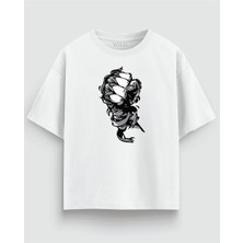 Yolo Street Oversize Unisex Siyah Tişört – Yumruk Baskı, %100 Pamuk Streetwear Tasarım