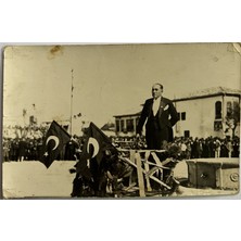 Doğan Koleksiyon Cumhuriyet Bayramı 6.yıl Kutlamaları Chp Halk Kürsüsü 1929