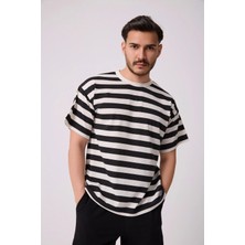 Defy's Erkek Bisiklet Yaka Kısa Kollu Oversize Kalıp Çizgili Tişört