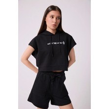 Defy's Kadın Siyah Baskılı Kapüşonlu %100 Pamuk Mevsimlik Crop Sweatshirt