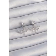 Pirinç Gümüş Renk Zirkon Taşlı V Model Küpe 5886