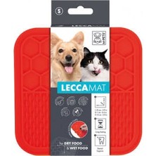 Erdo Ticaret Lecca Kedi ve Köpekler Için Yavaş Beslenme Ödül Matı Small Kırmızı 15X15 cm